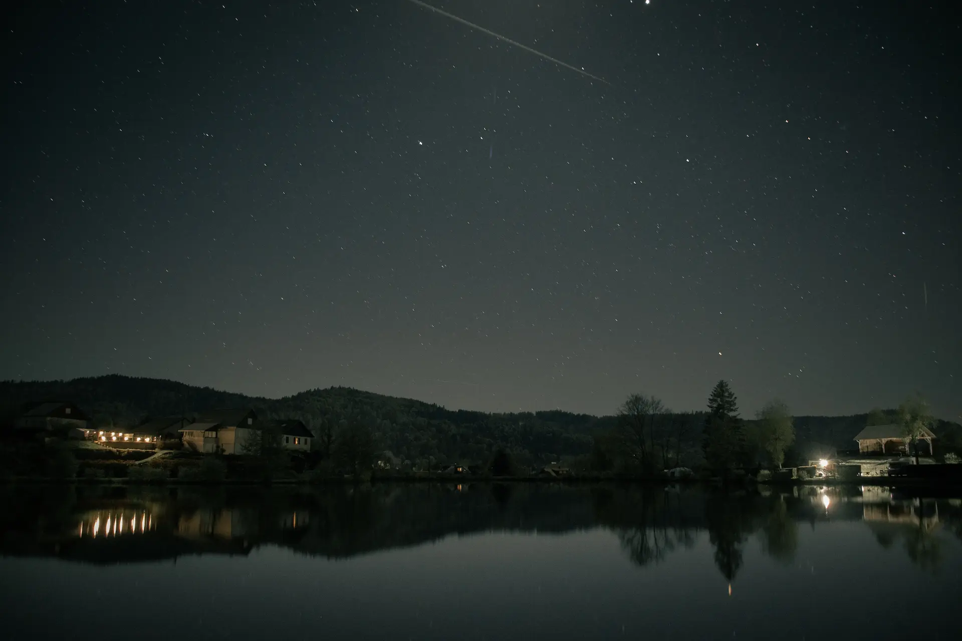 lac nuit